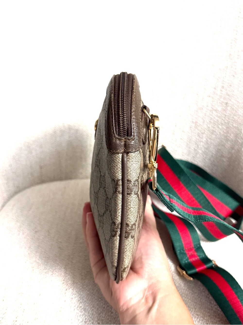 Authentic Gucci brown monogram supreme canvas crossbody bag red green accents GG - Picture 7 of 16